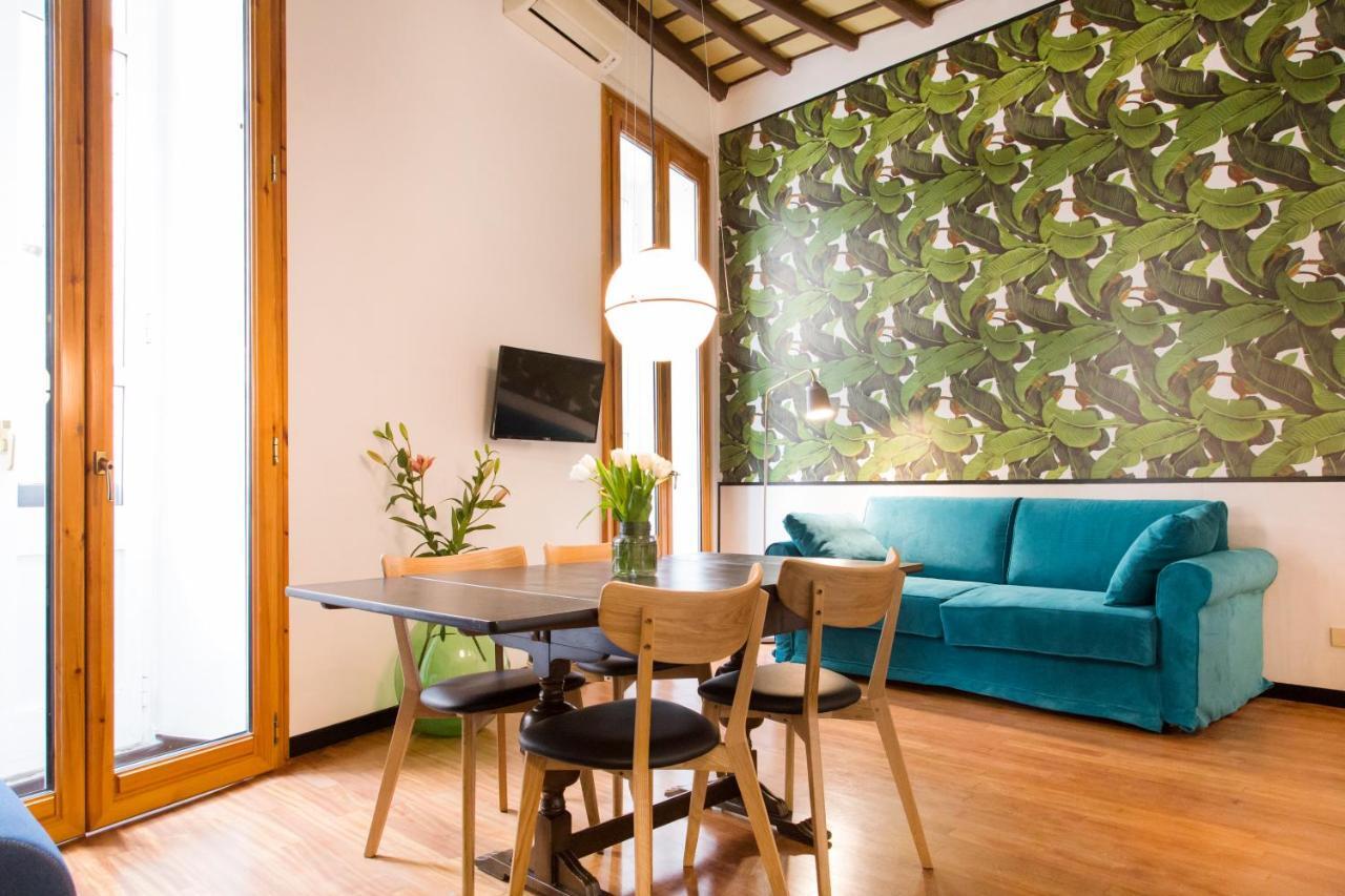 Trasteverehome - Central Monserrato House With Balcony Рим Екстериор снимка