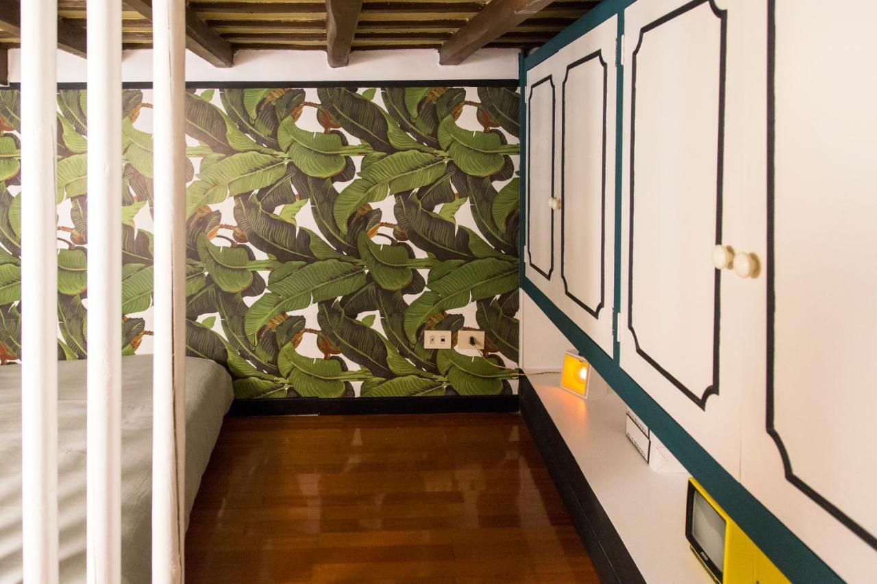 Trasteverehome - Central Monserrato House With Balcony Рим Екстериор снимка